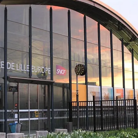 Charming Rooftop In Old Lille!